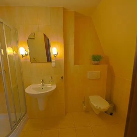 Отель Dworek Katarzynki *