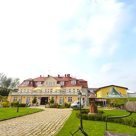 Hotel Dworek Katarzynki *