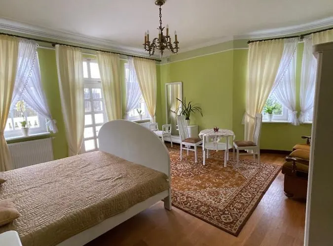 Dworek Katarzynki * Kobylnica (Greater Poland)